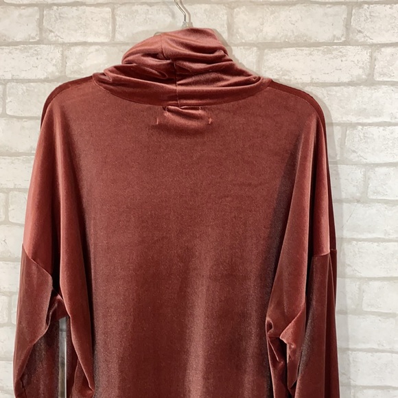 Urban outfitters evie velvet turtleneck dress size small - Picture 10 of 12